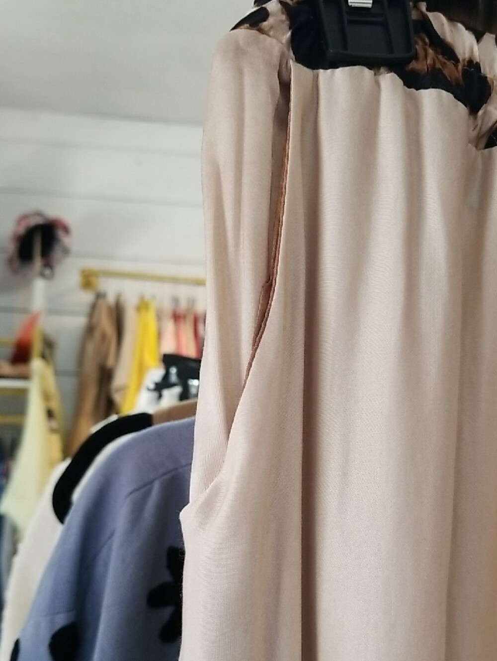 Women's Cream to Brown Ombre Wide-Leg Pants with Leopard Trim - Picture 3 of 6